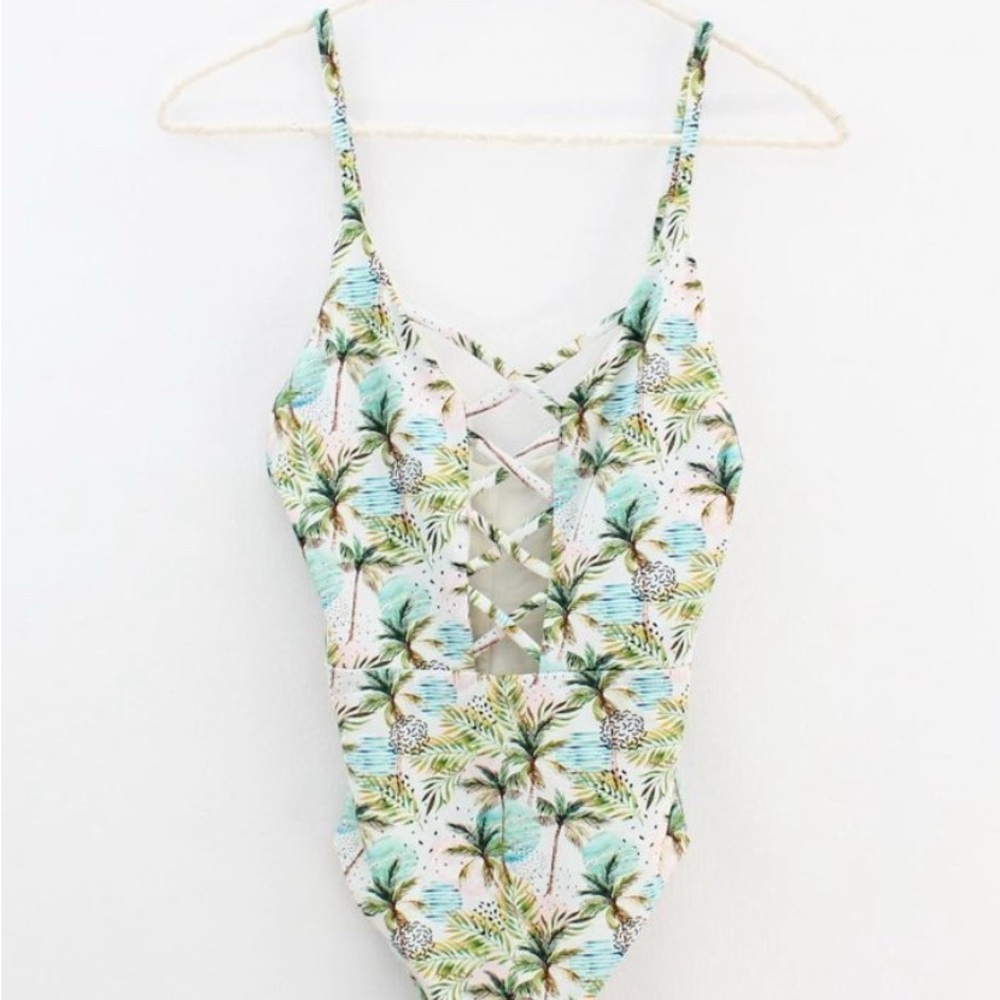 Dippin Daisys Bliss Tropical One Piece Swimsuit